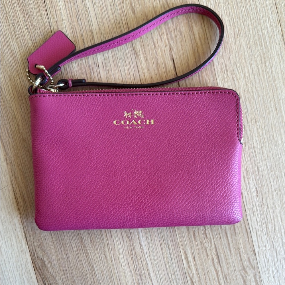 Coach Pink Pebbled Leather Clutch Wristlet